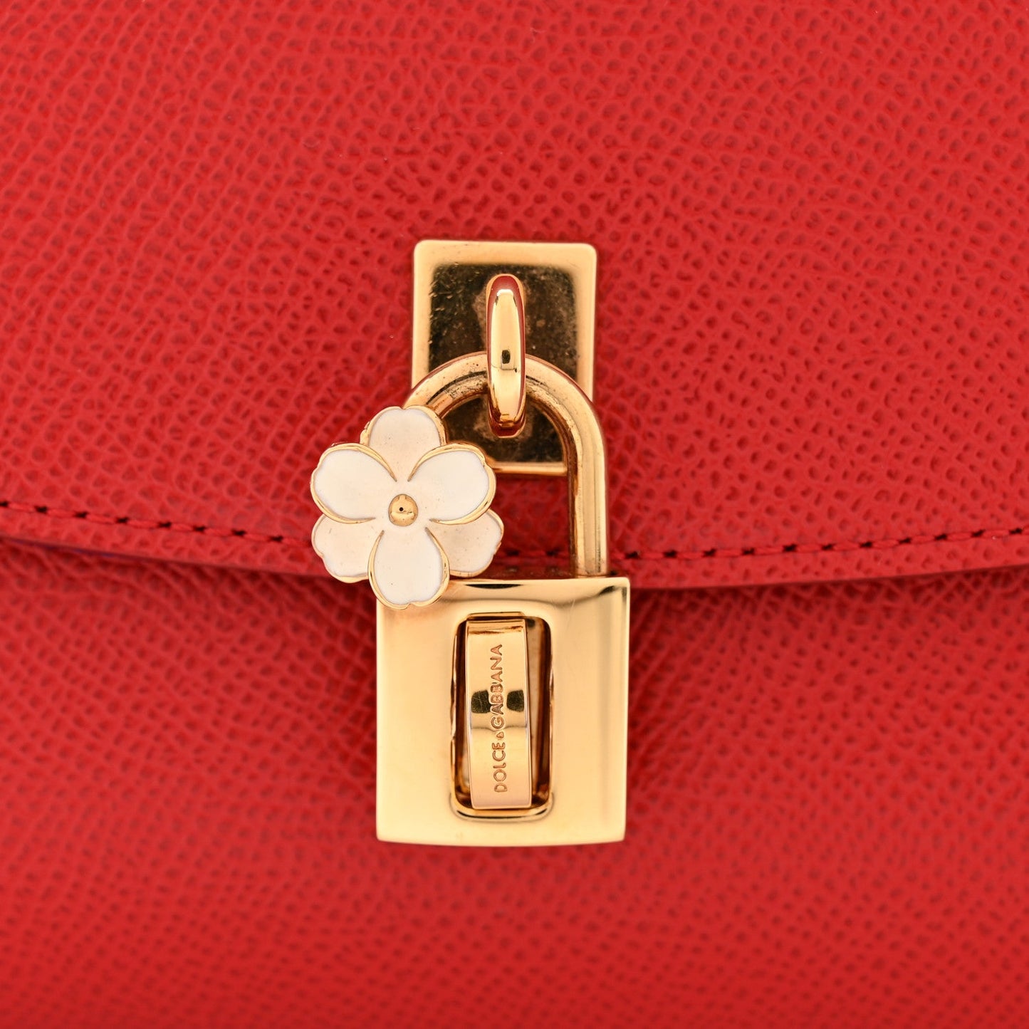 Dauphine Shoulder Bag Red