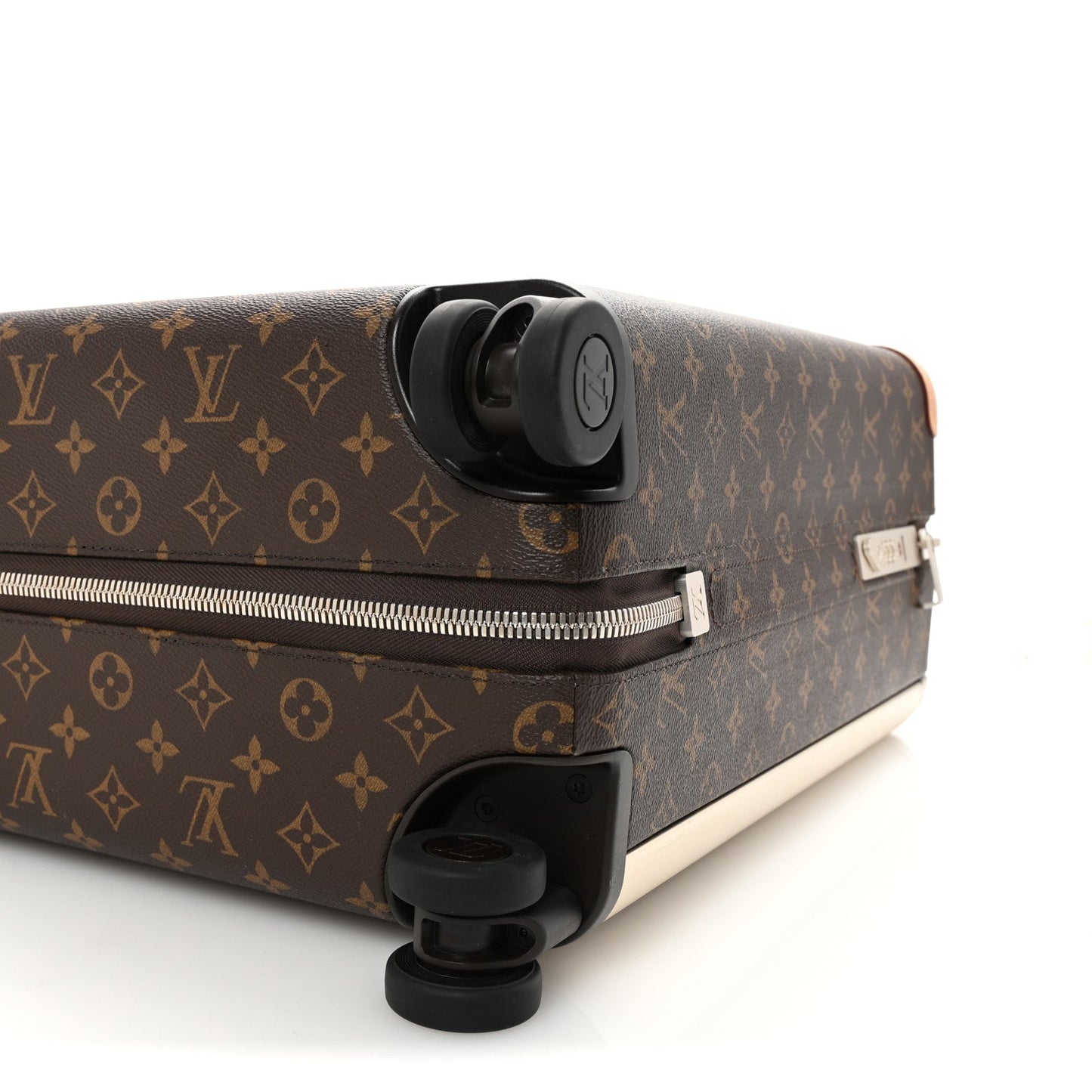 Monogram Horizon 50