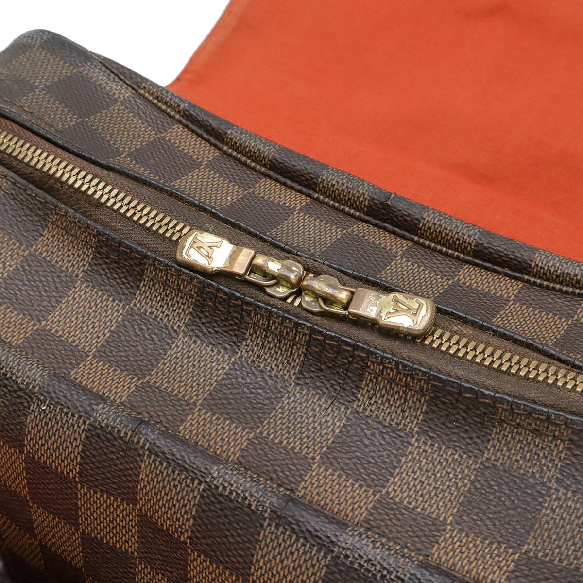 Louis Vuitton Naviglio Damier Shoulder Bag