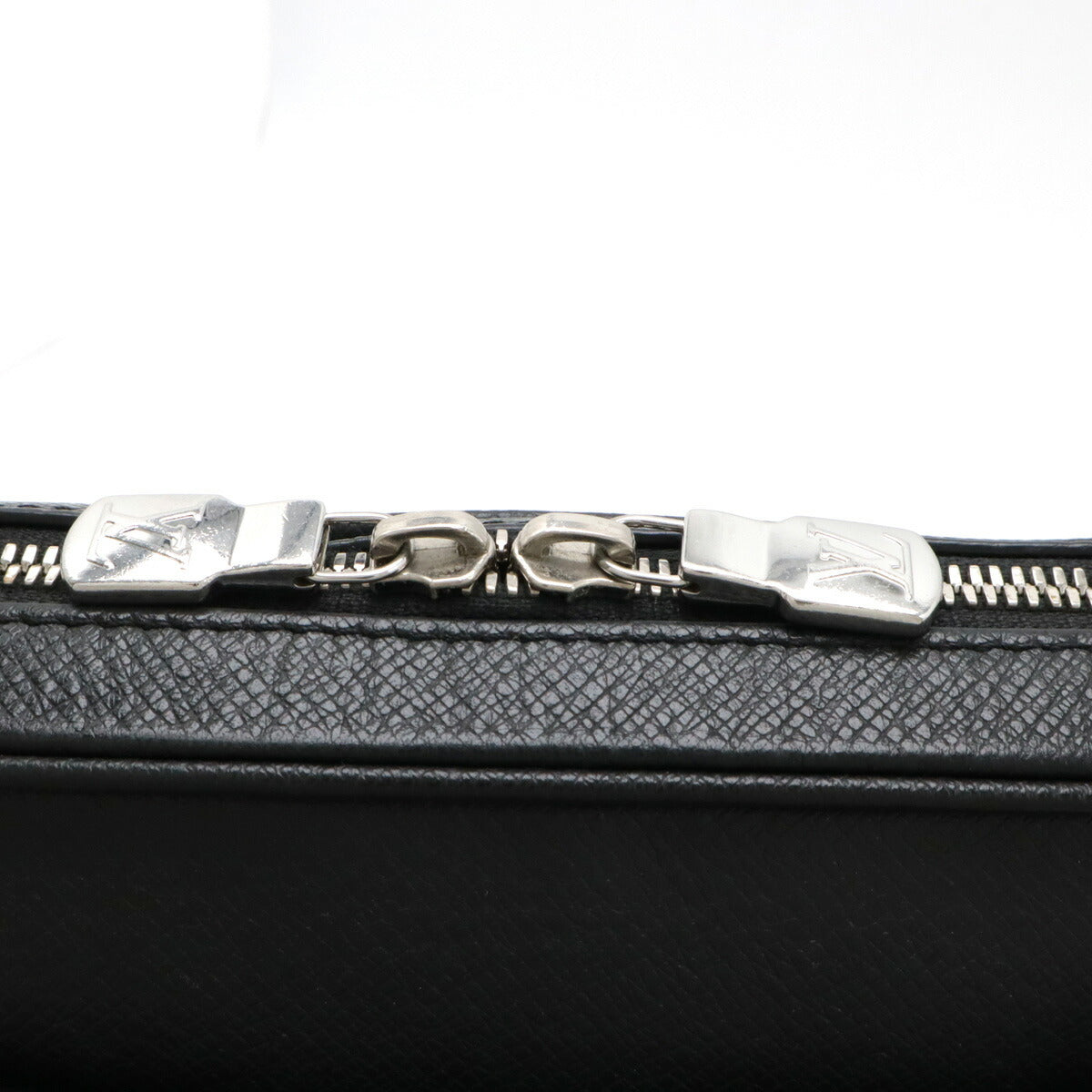 Louis Vuitton Outdoor Messenger PM Monogram Taiga Shoulder Bag