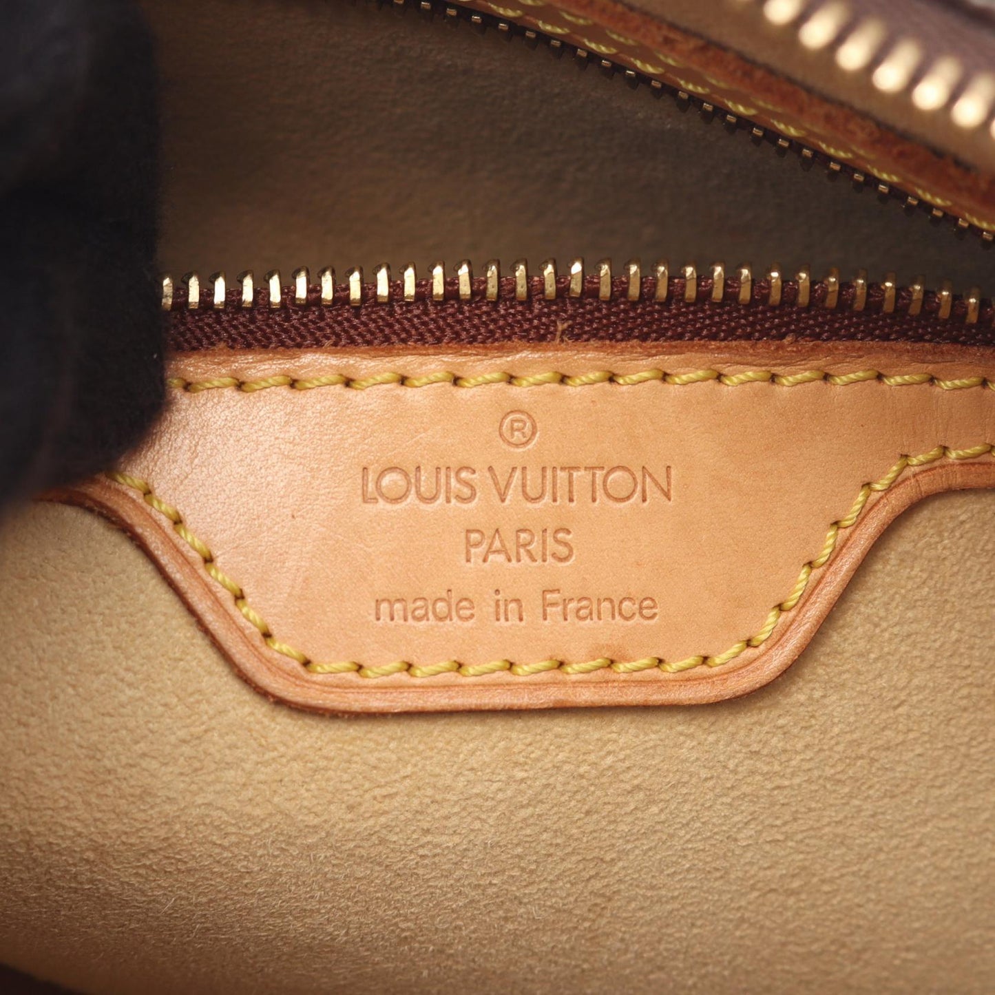 Louis Vuitton Looping MM Monogram Coated Canvas Shoulder Bag