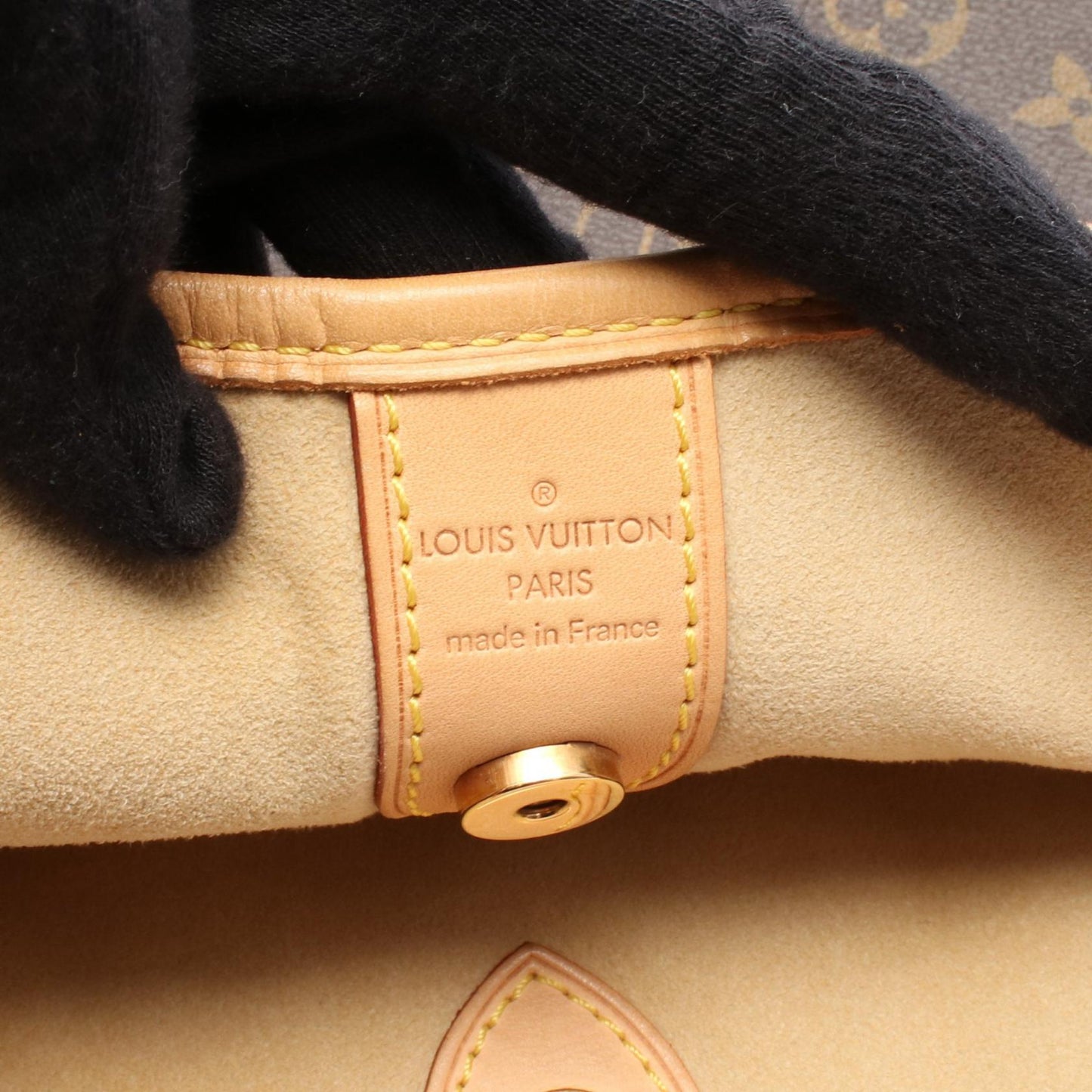 Louis Vuitton Galliera GM Monogram Shoulder Bag