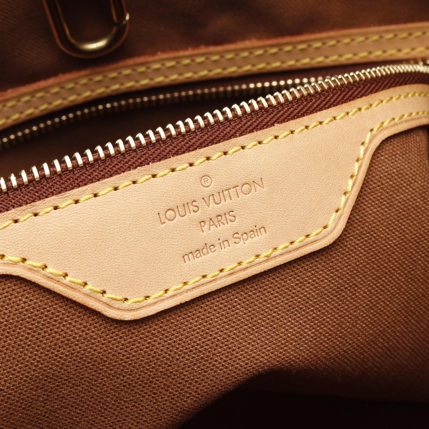 Louis Vuitton Batignolles Horizontal Monogram Shoulder Bag