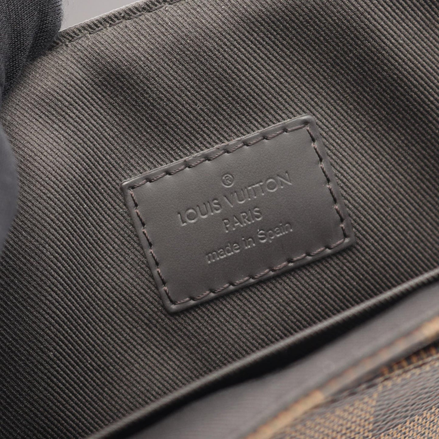 Louis Vuitton District MM NM Damier Coated Canvas Shoulder Bag
