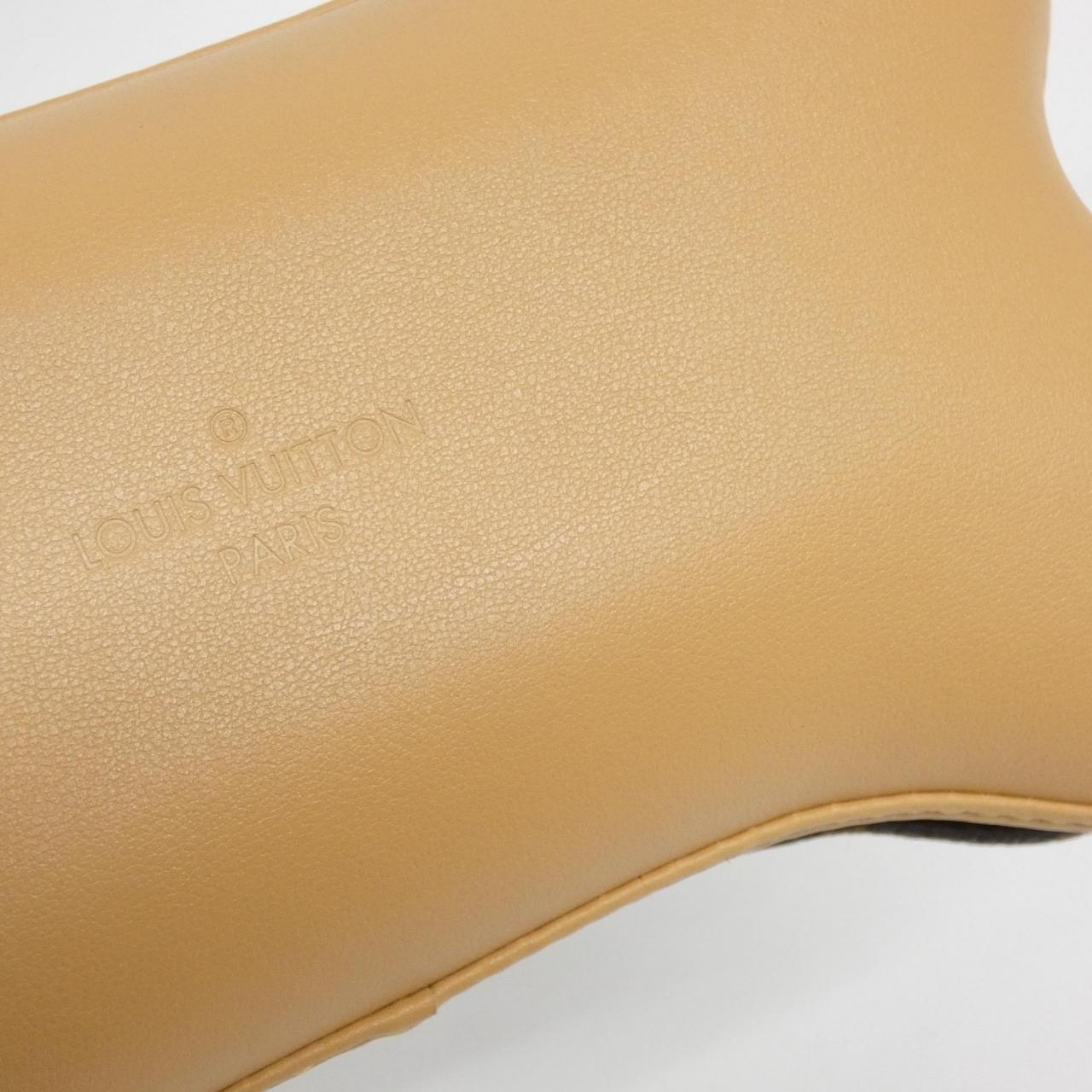 Louis Vuitton Monogram Shoulder Bag