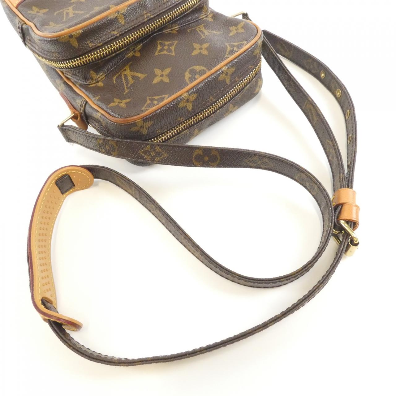 Louis Vuitton Monogram Shoulder Bag