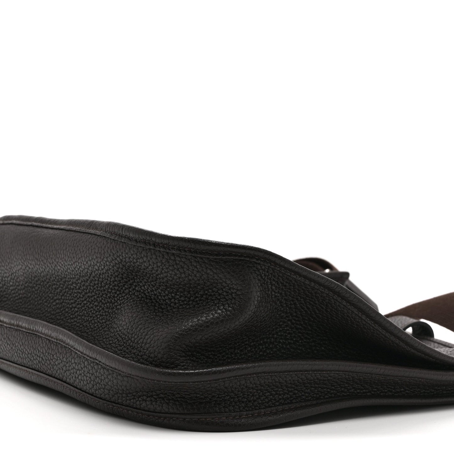 Taurillon Clemence Evelyne III GM Cafe
