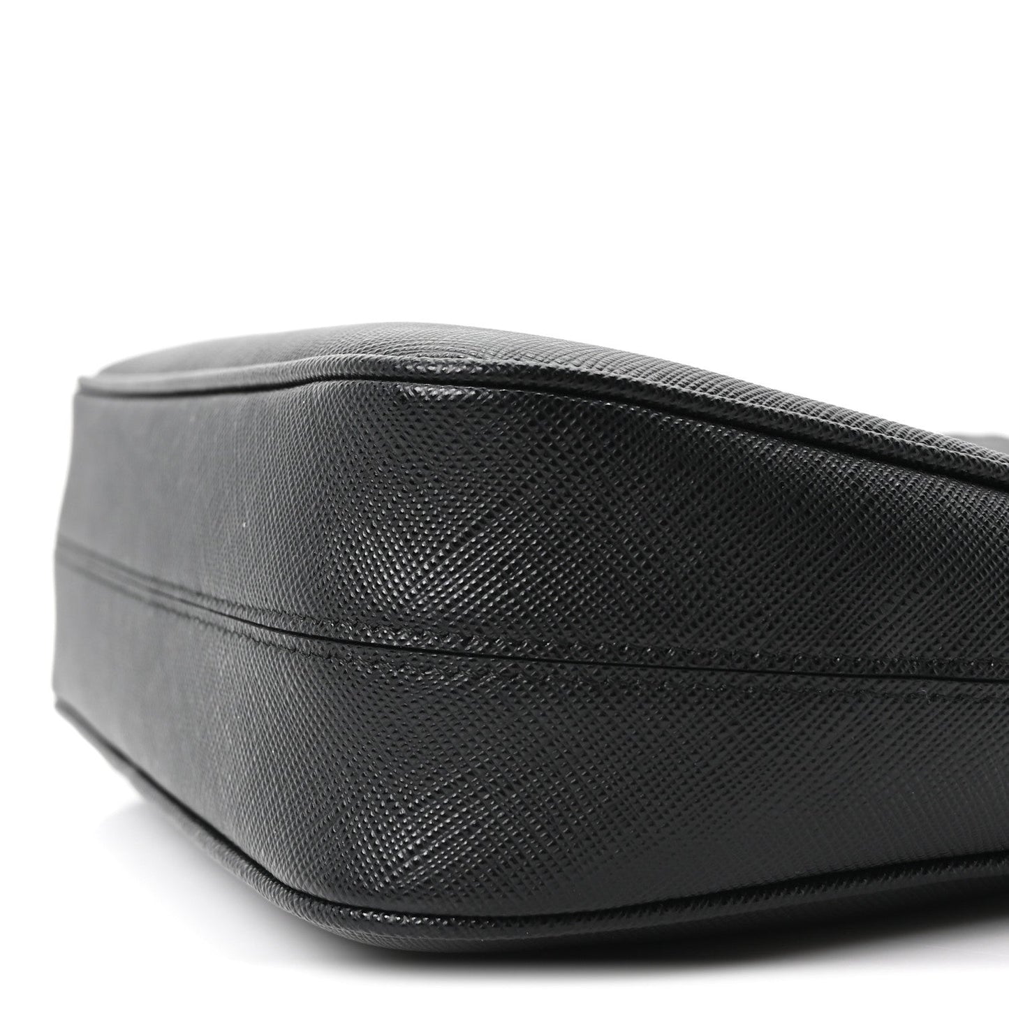 Saffiano Lux Re-Edition 2005 Shoulder Bag Black