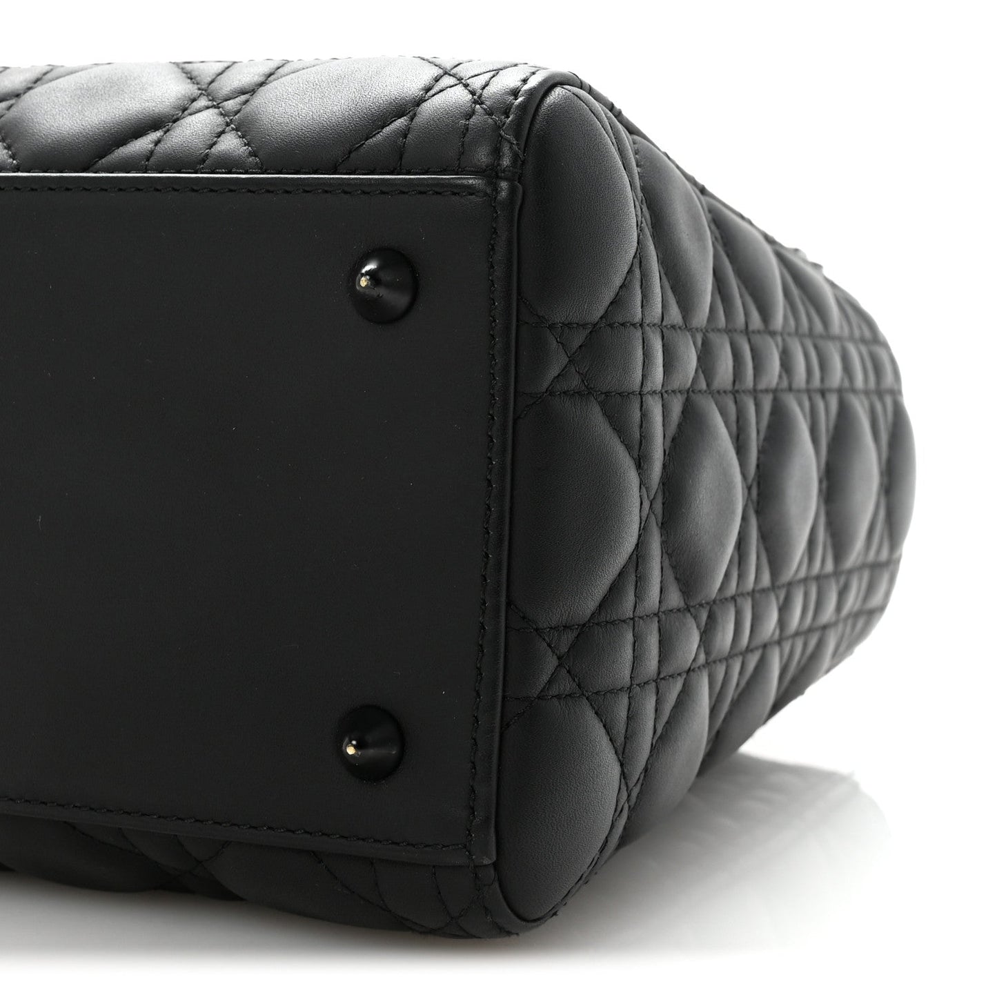 Ultra Matte Calfskin Cannage Medium Lady Dior Black