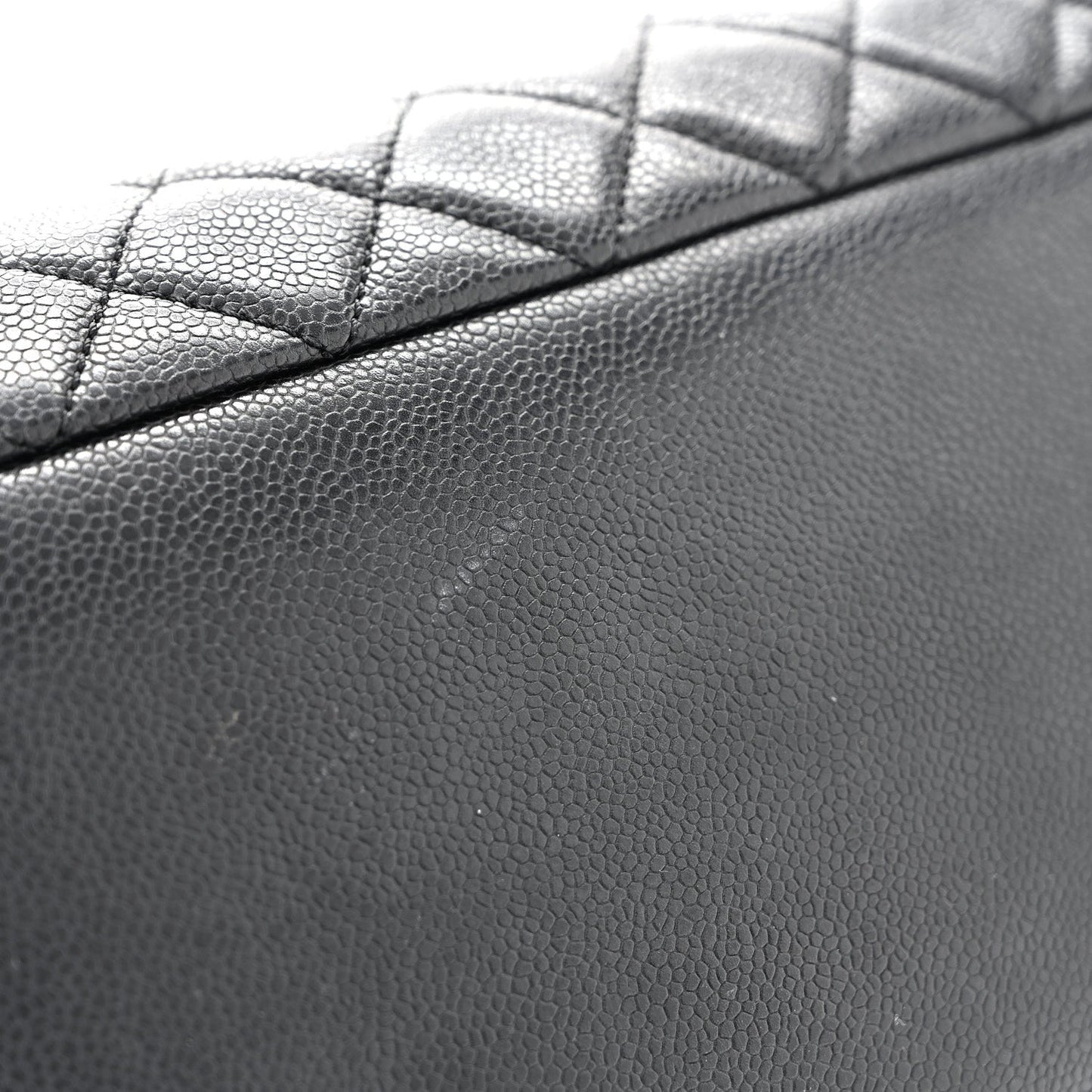Caviar Quilted XL Grand Shopping Tote GST Black