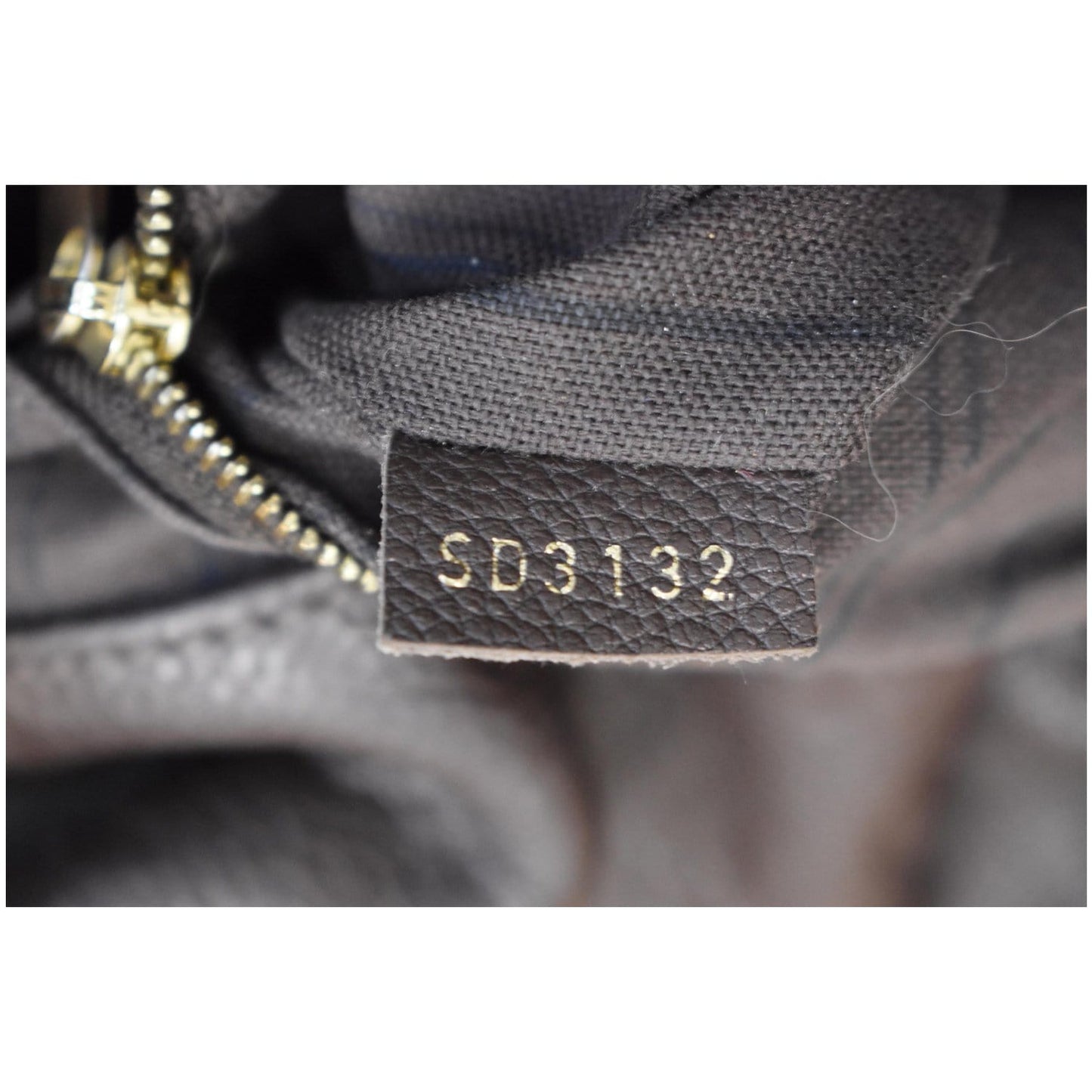 LOUIS VUITTON Artsy MM Empreinte Leather Hobo Shoulder Bag Ombre