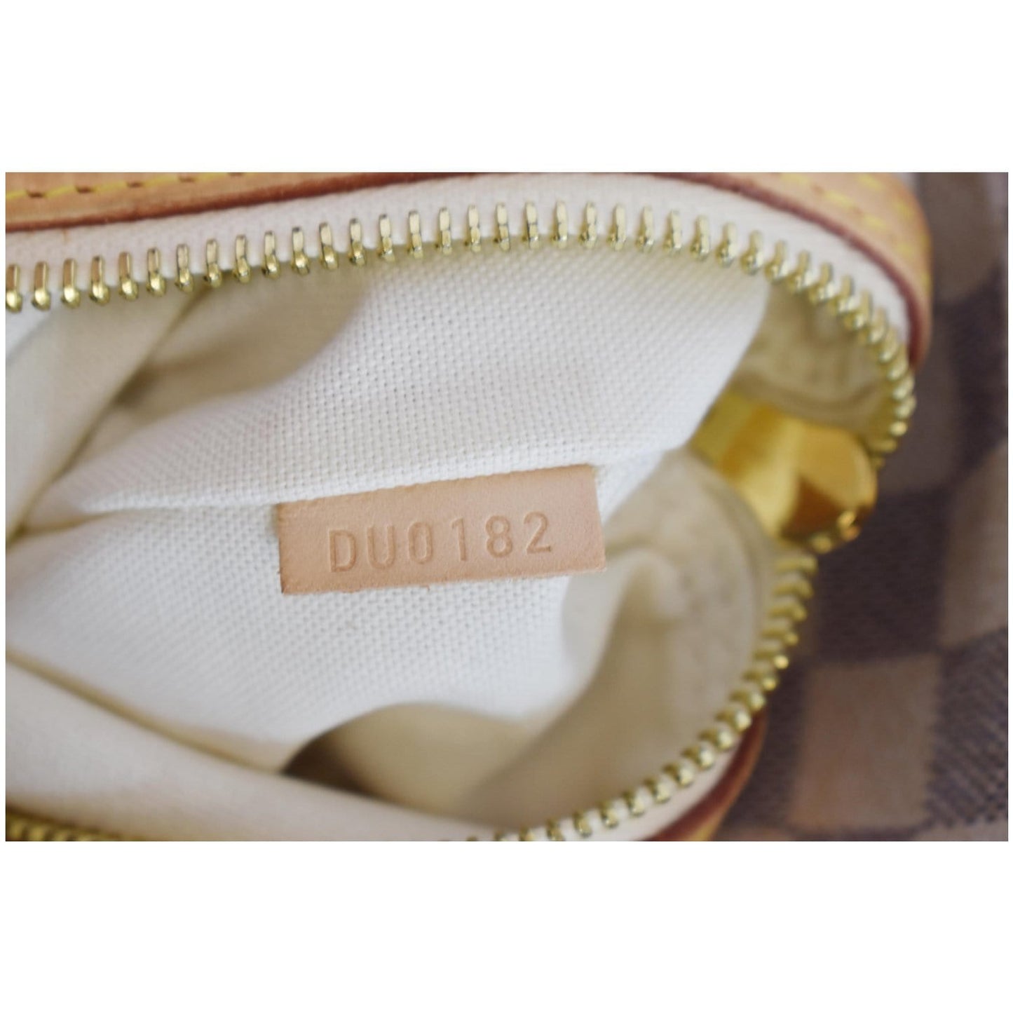 LOUIS VUITTON Beach Cabas GM Damier Azur Shoulder Bag White