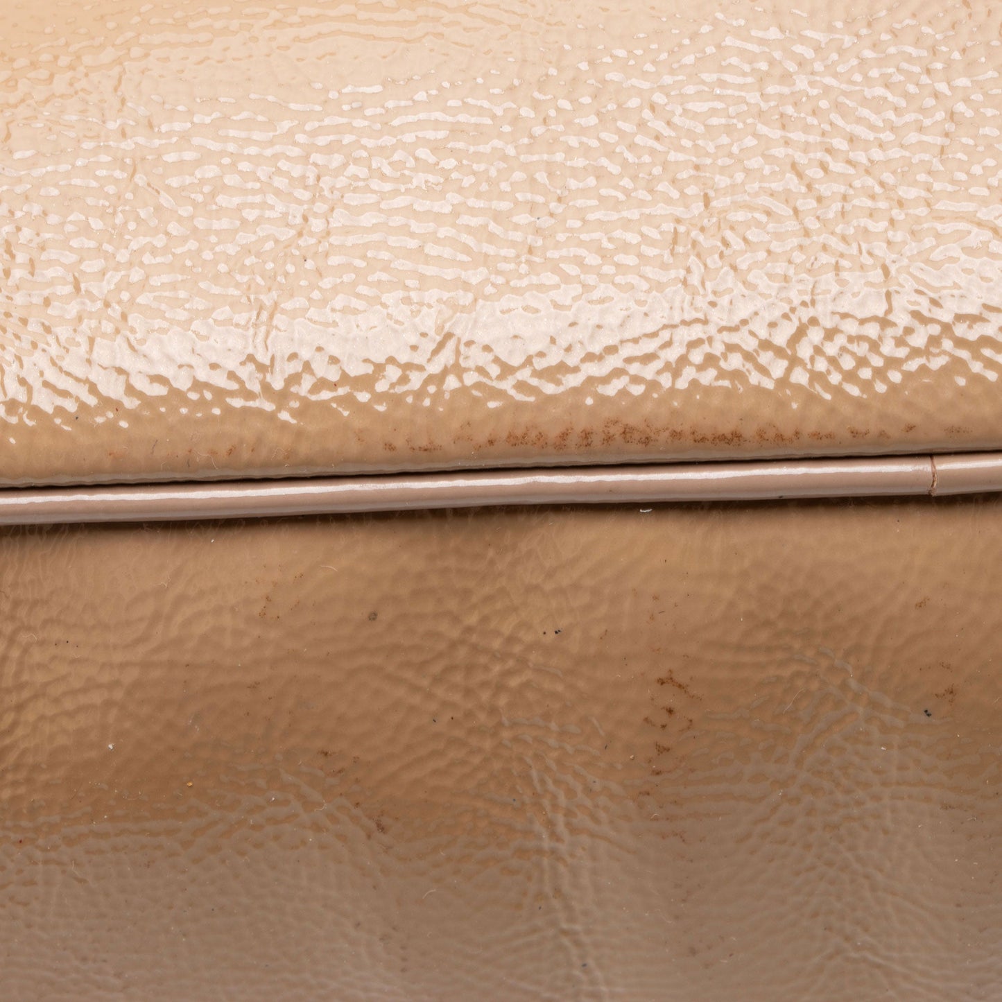 Gucci Patent Leather Soho Chain Small Shoulder Bag