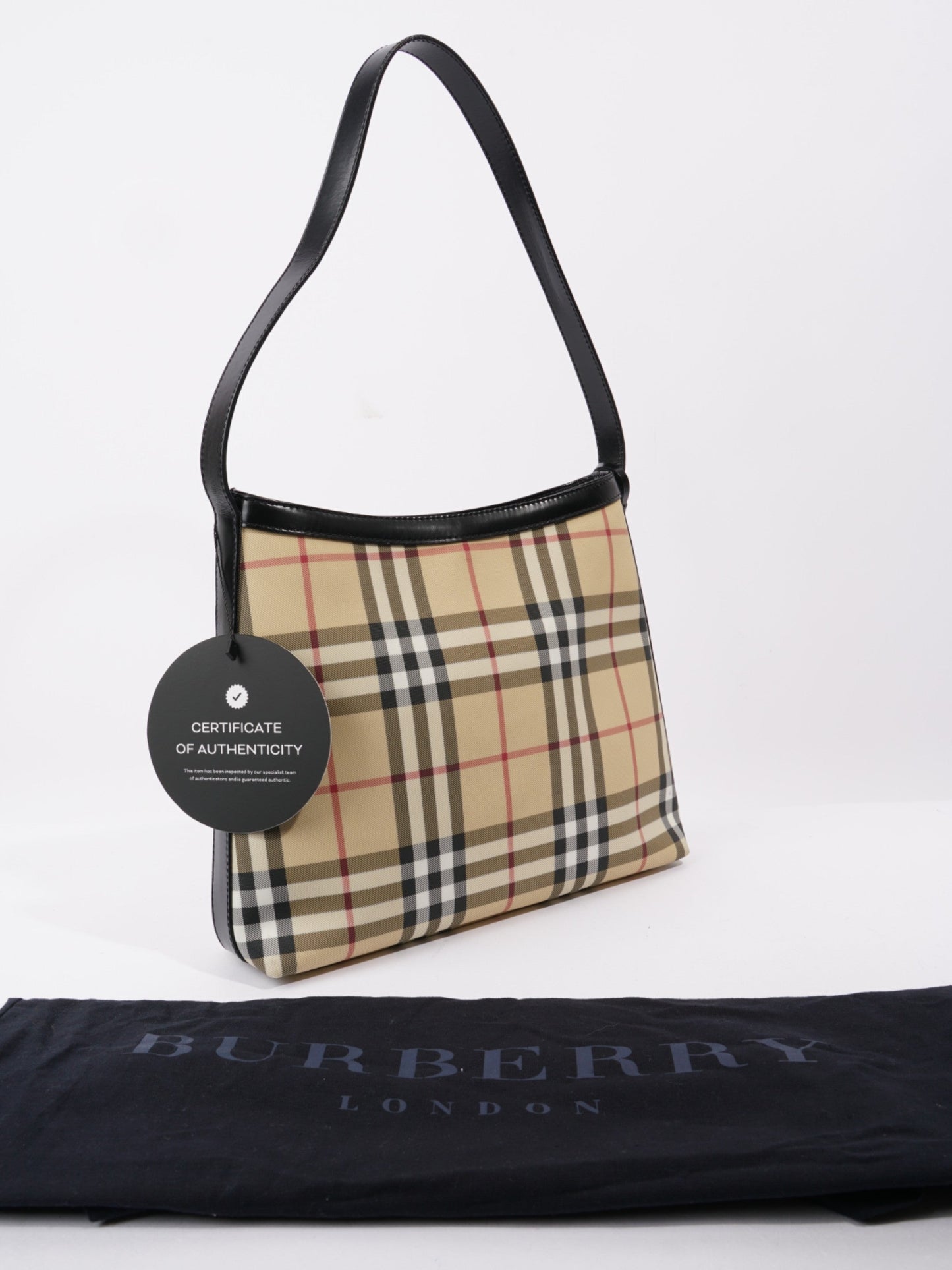 Burberry Vintage Shoulder Bag Nova Check / Black Canvas
