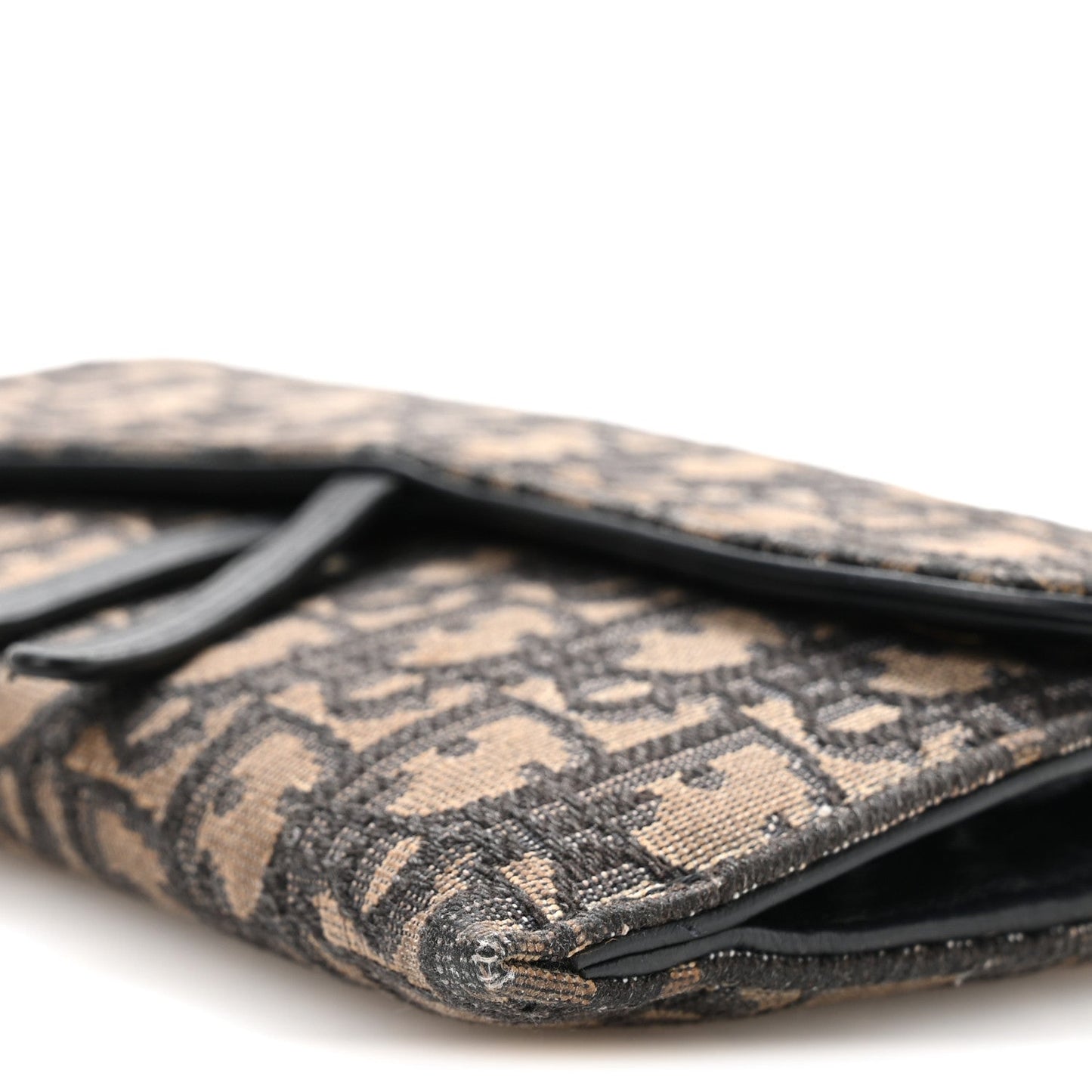 Oblique Saddle Chain Long Wallet Blue