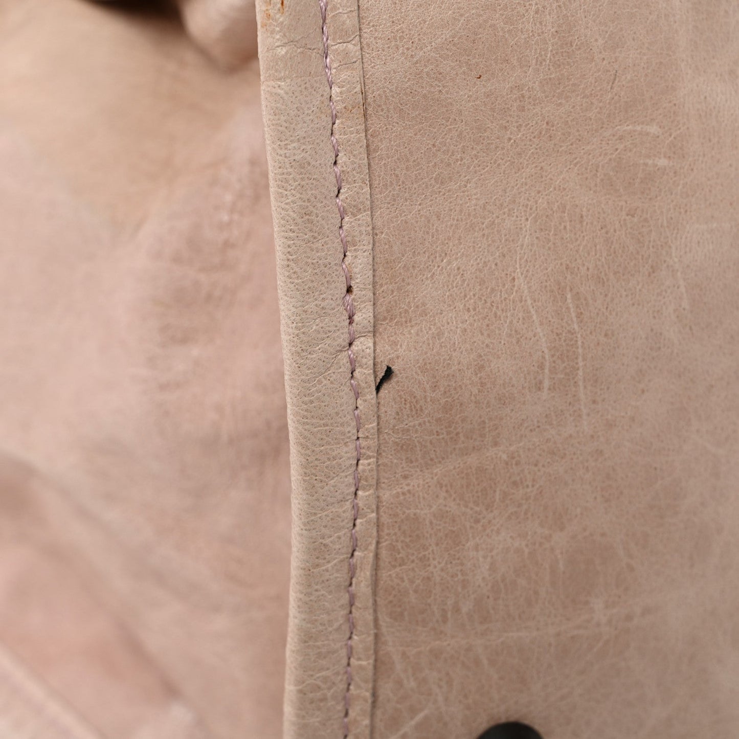 Agneau Classic Hardware Weekender Light Pink