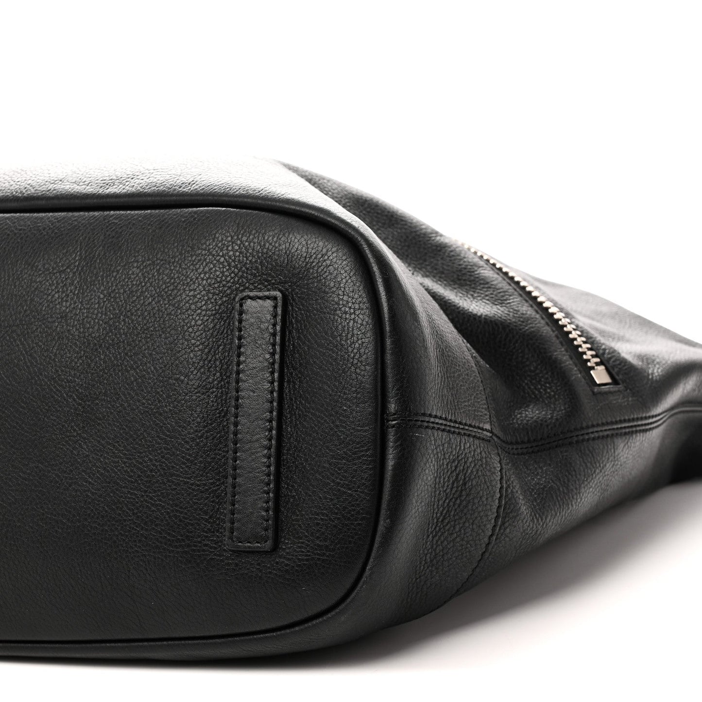 Calfskin Large Zip Nightingale Black