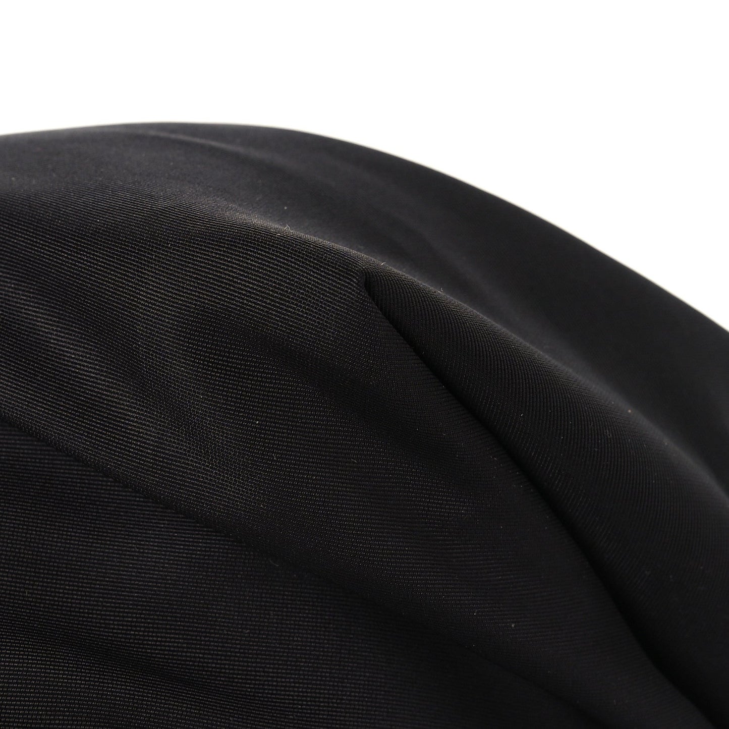 Nylon Medium Bundle Black White