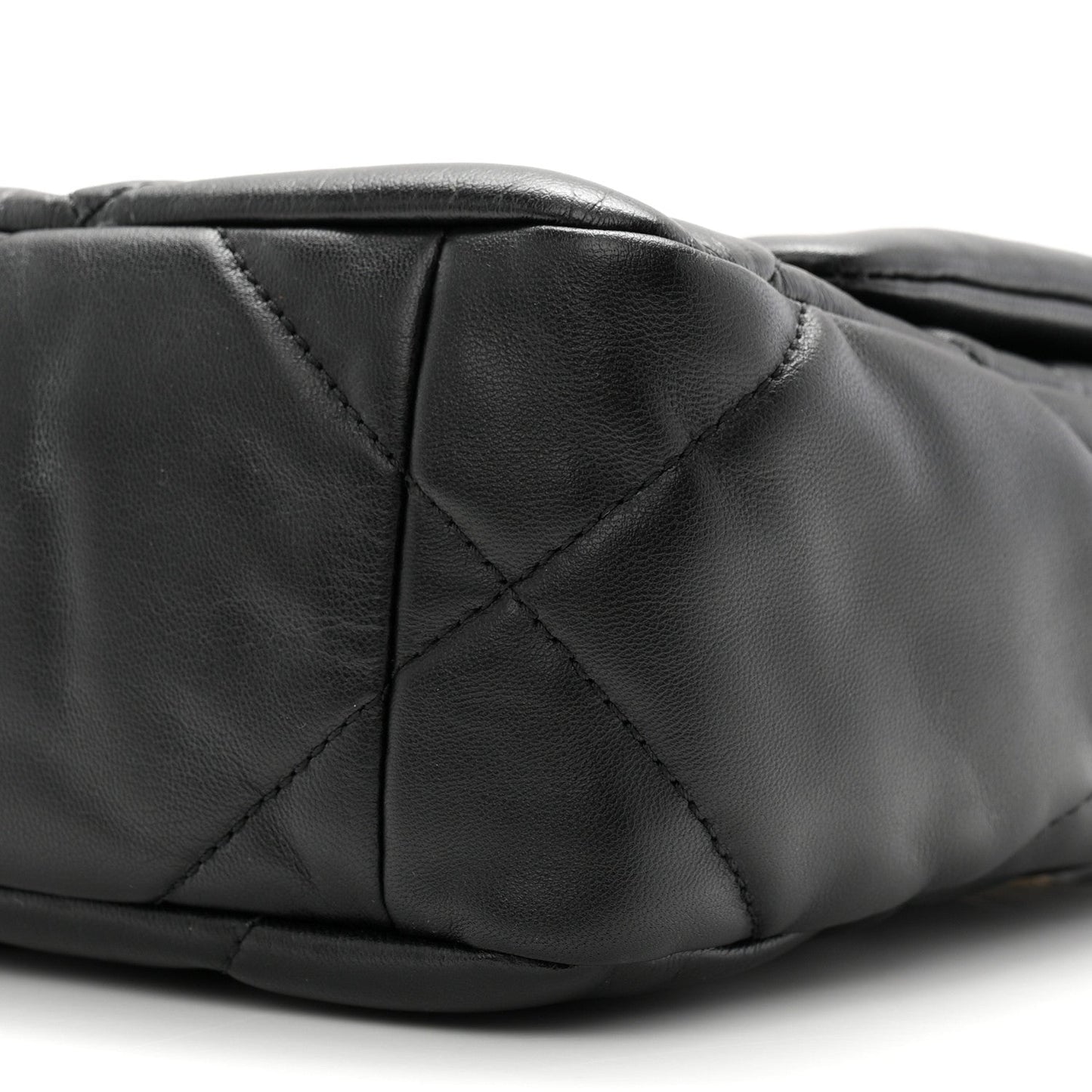 Goatskin Quilted Medium Chanel 19 Flap Black