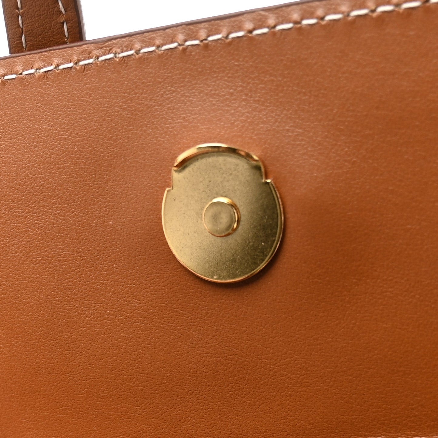 Smooth Calfskin Le Chiquito Boucle Moyen Light Brown