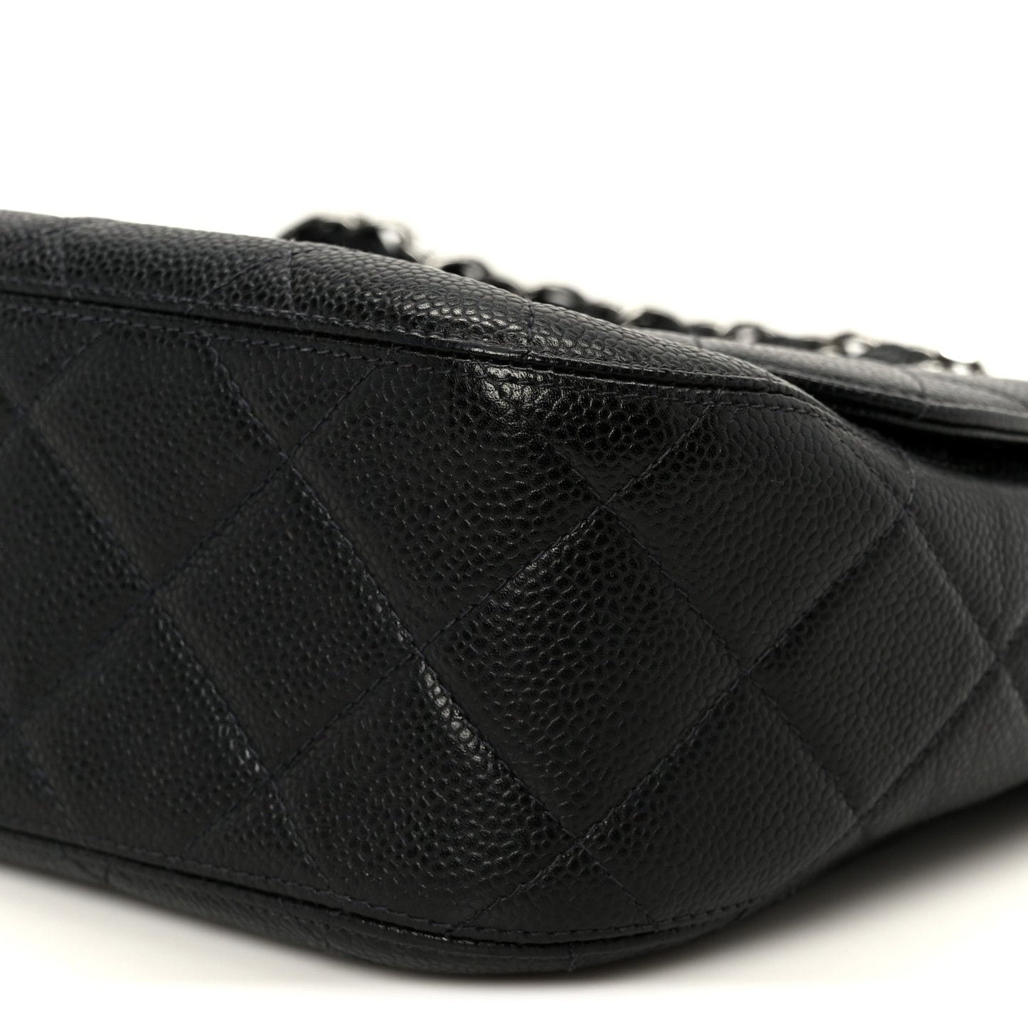 Caviar Quilted Jumbo Single Flap Black