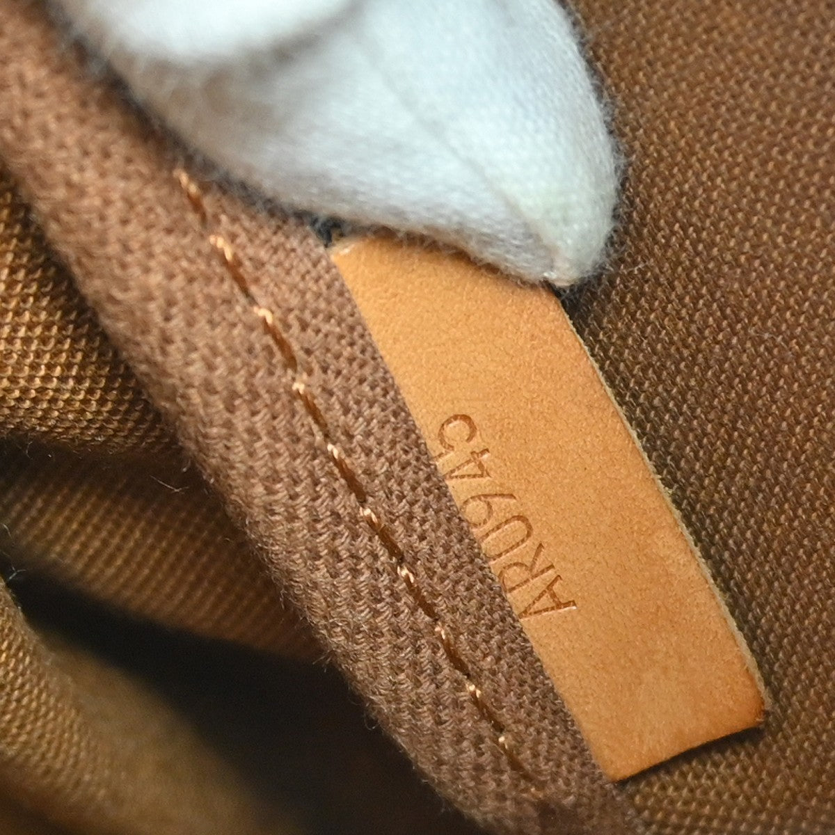 Louis Vuitton Saumur Handbag Monogram Canvas Brown Canvas Shoulder Bag Bag ( )