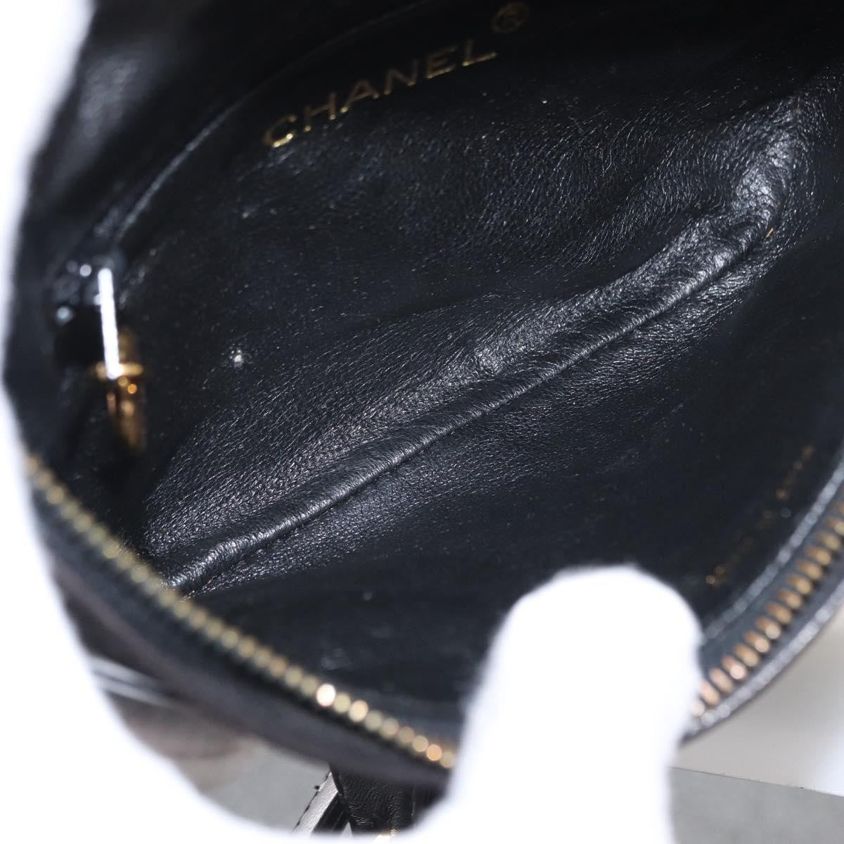 Chanel Vintage Zip Belt Bag Quilted Lambskin Black Patent_Leather Clutche & Pouche Bag ( )