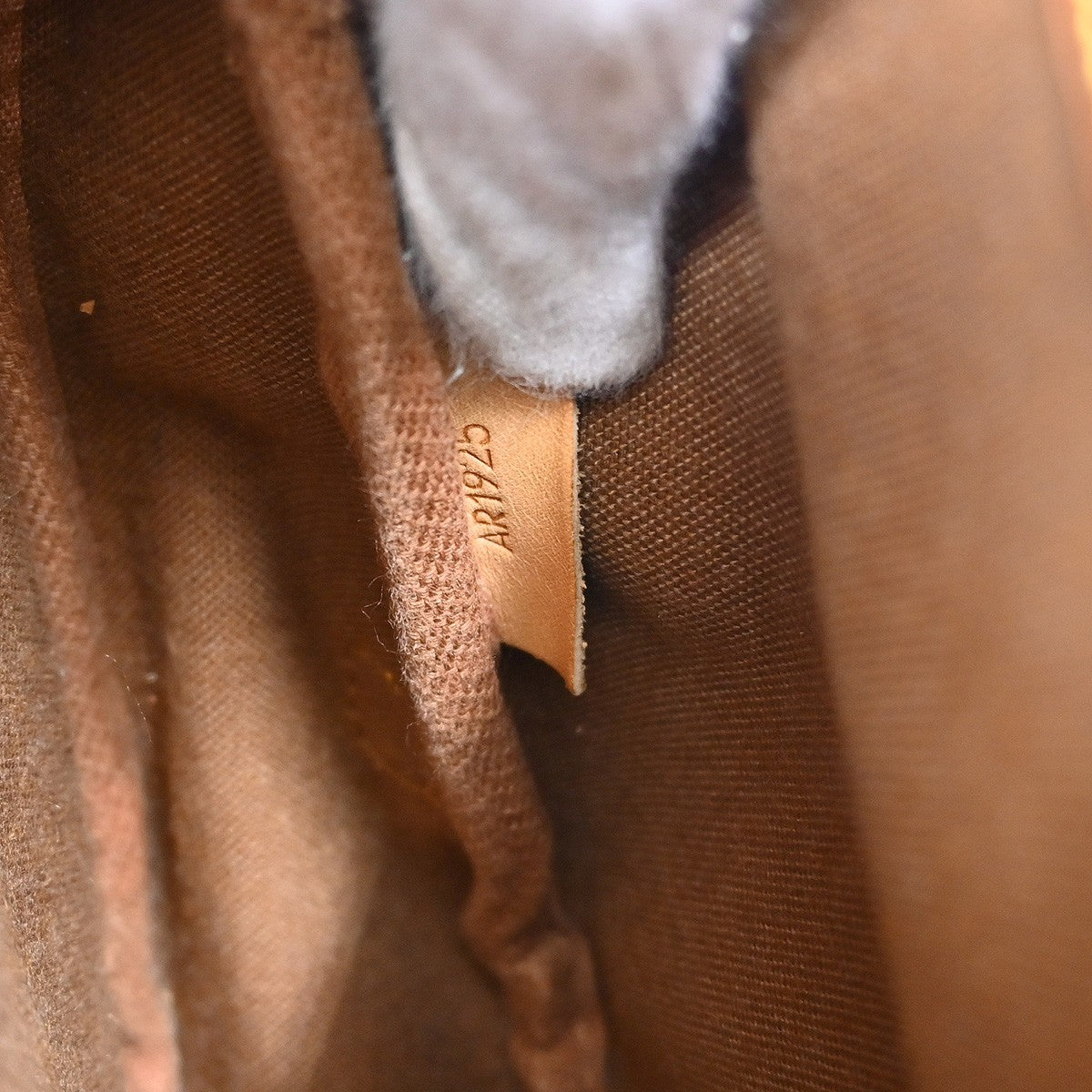 Louis Vuitton Saumur Handbag Monogram Canvas Brown Canvas Shoulder Bag Bag ( )