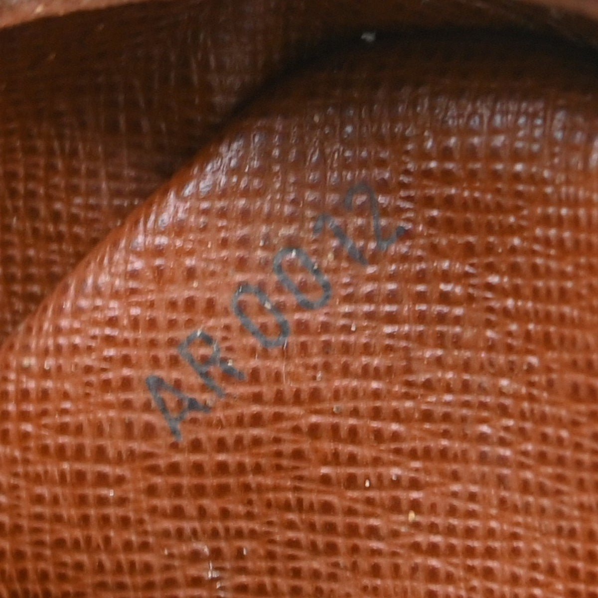 Louis Vuitton Amazone Bag Monogram Canvas Brown Canvas Shoulder Bag Bag ( )