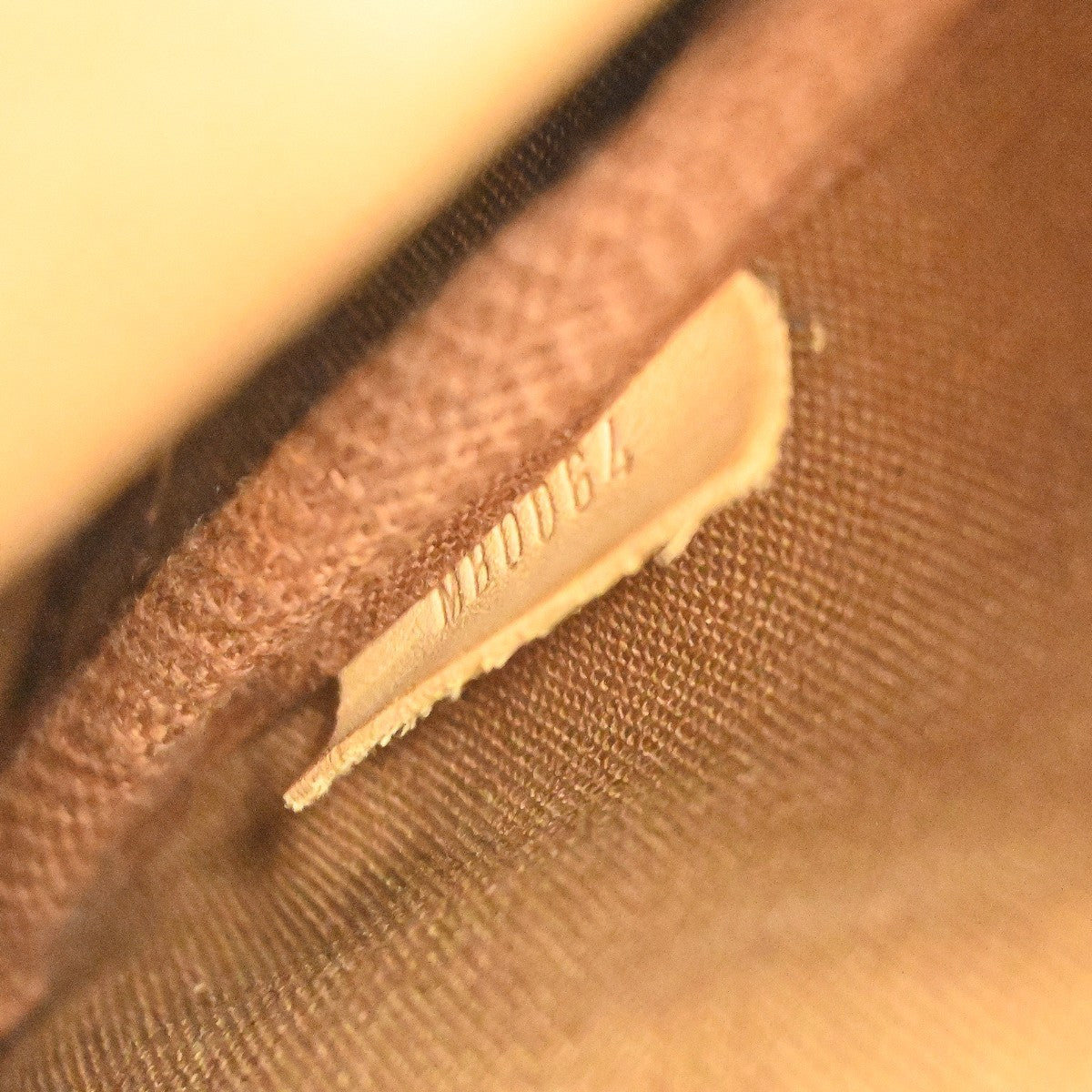 Louis Vuitton Saumur Handbag Monogram Canvas Brown Canvas Shoulder Bag Bag ( )