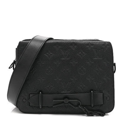 Taurillon Monogram Steamer Messenger Black