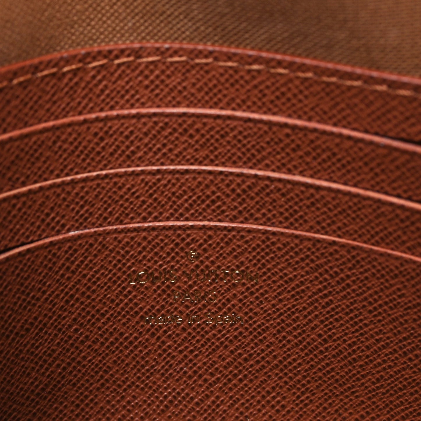 Monogram Ivy Wallet On Chain