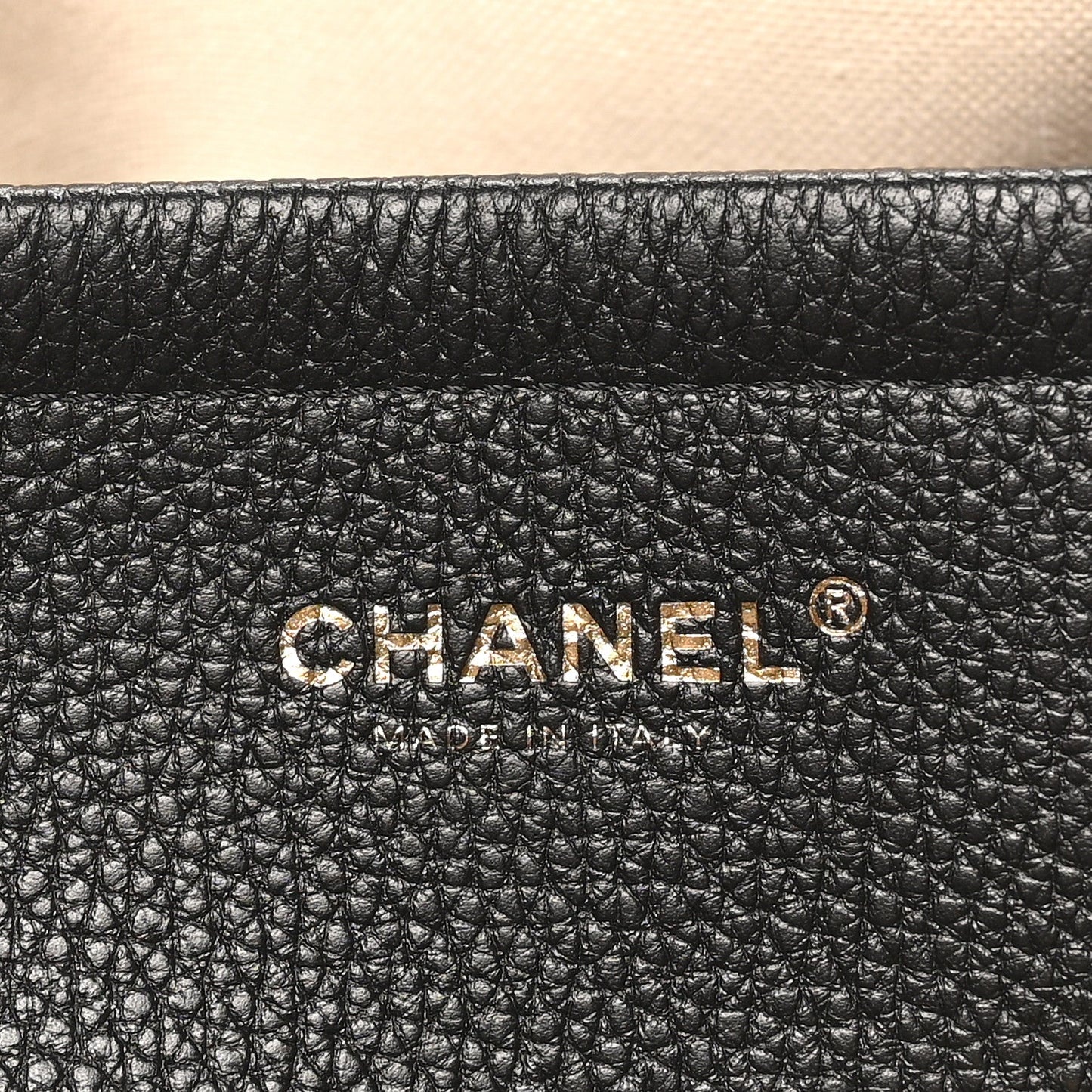Grained Calfskin Boucle Urban Essentials Small Shopping Bag Black Ivory