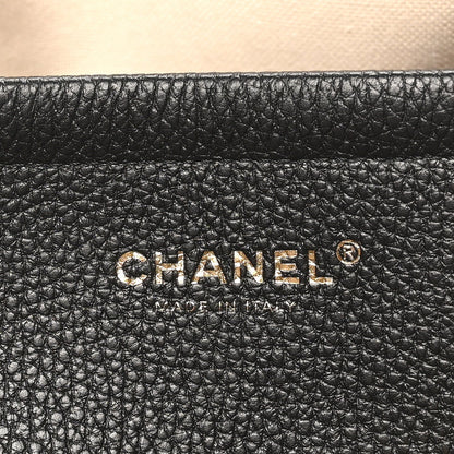 Grained Calfskin Boucle Urban Essentials Small Shopping Bag Black Ivory