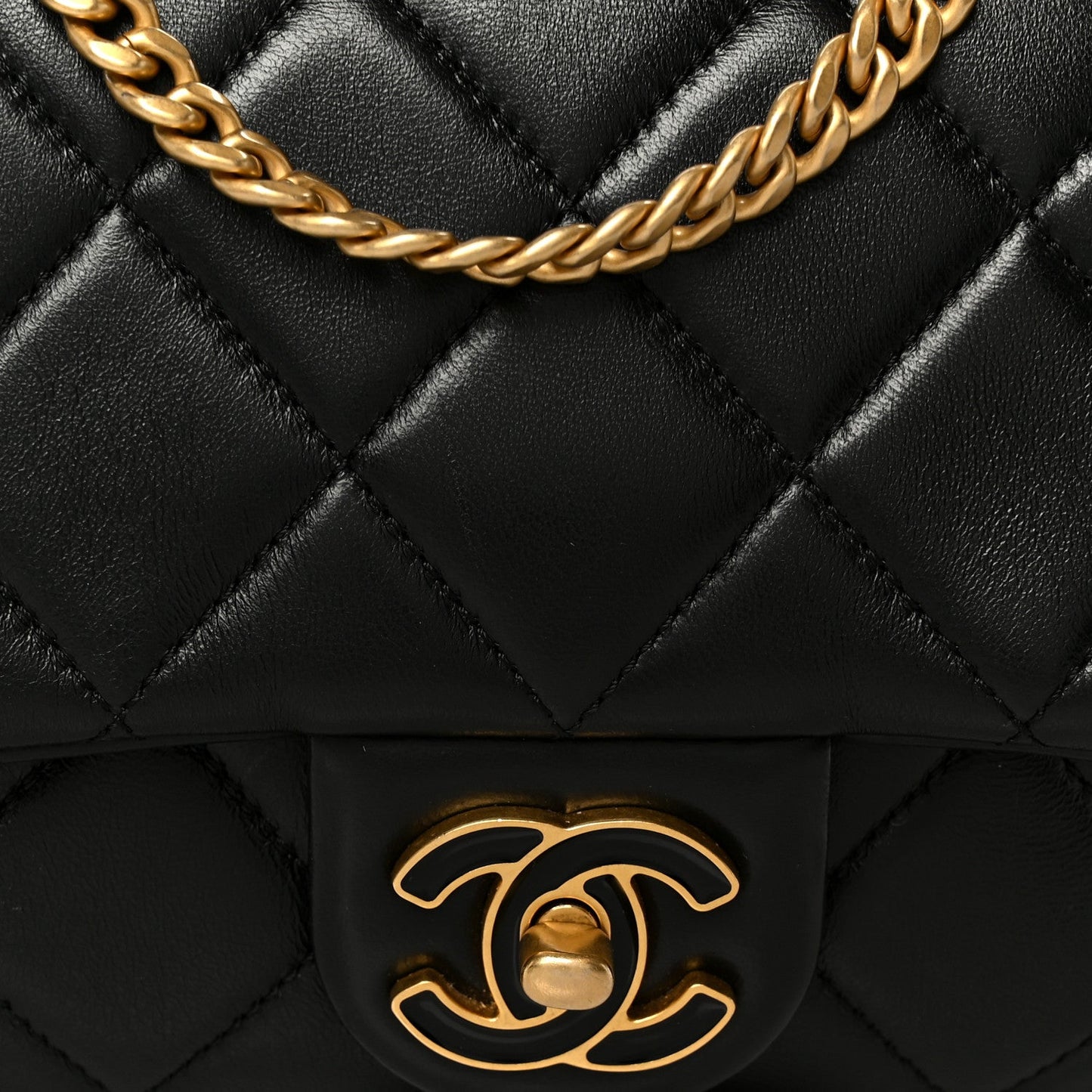 Lambskin Enamel Quilted Pending CC Square Flap Black