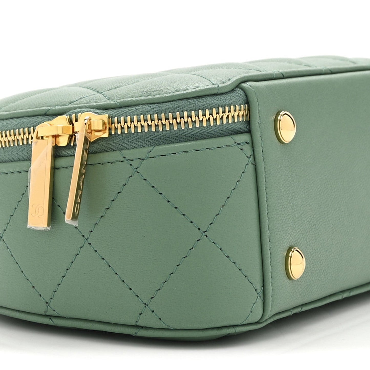 Lambskin Quilted Chic Riviera Top Handle Vanity Case Green
