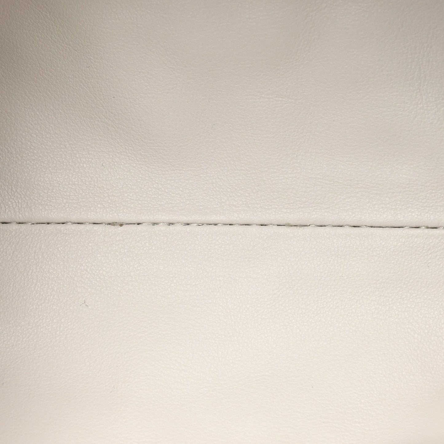 Ostrich The Mini Pouch White
