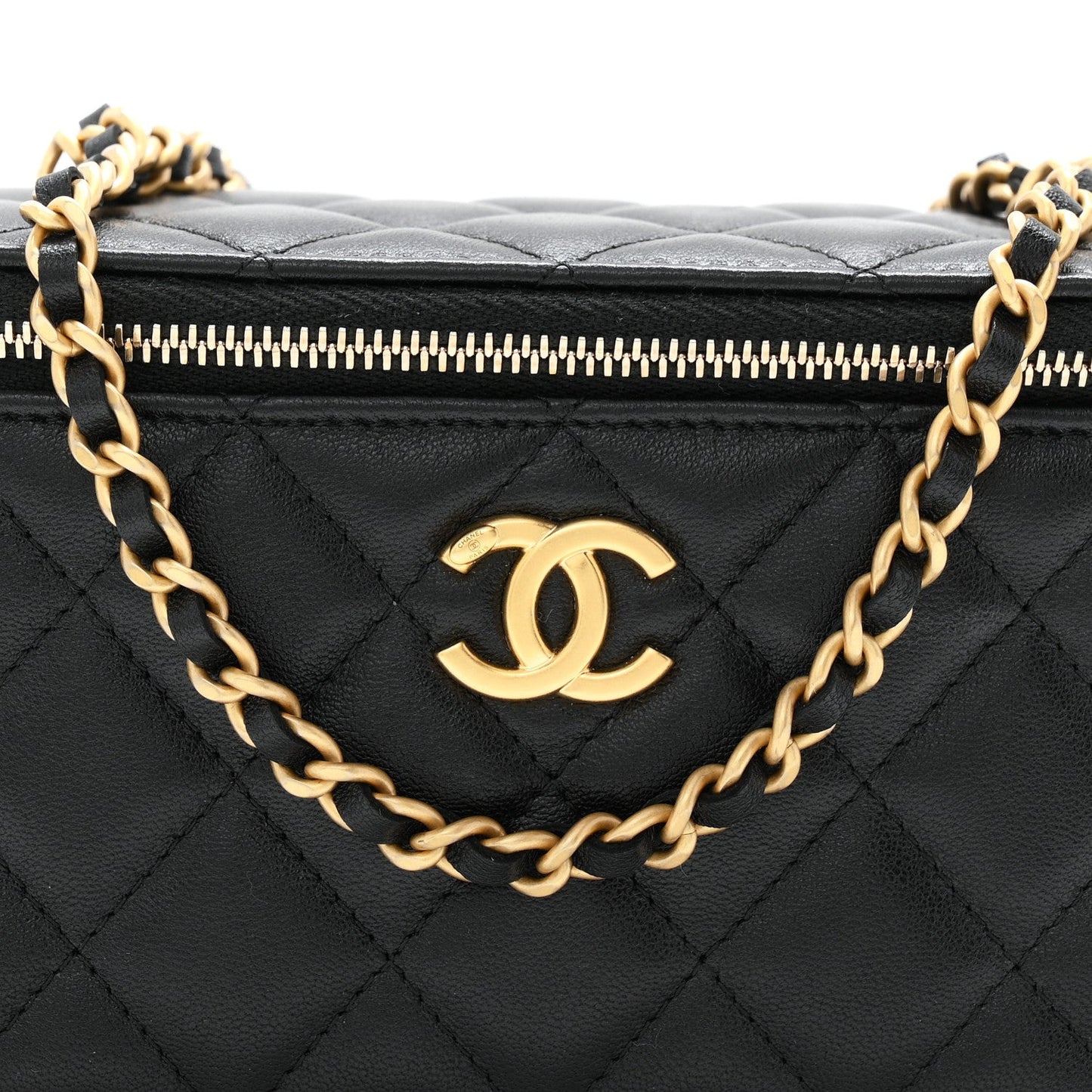 Lambskin Quilted Small Heart Vanity Case With Chain Black