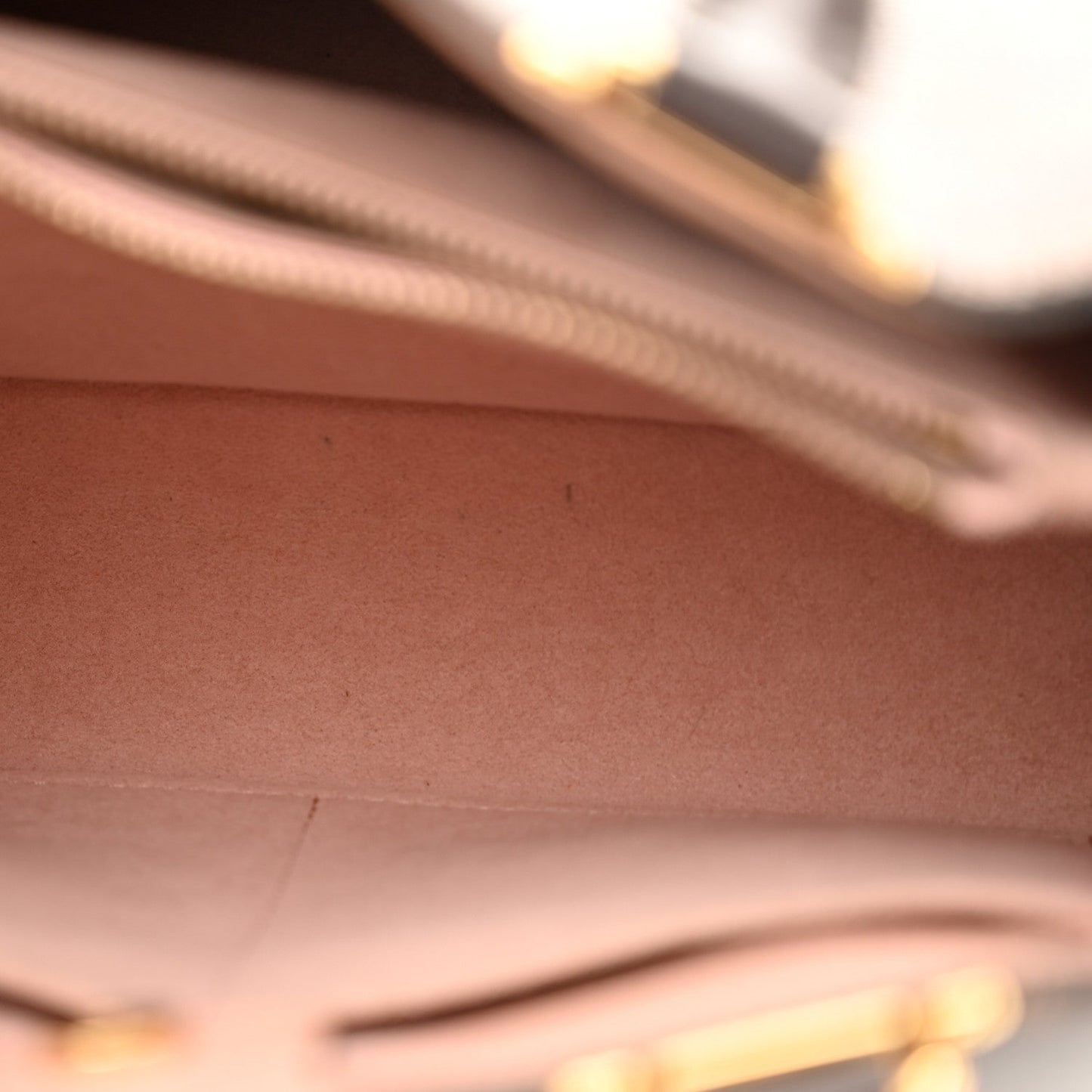 Damier Ebene Cuir Taurillon Brittany Magnolia