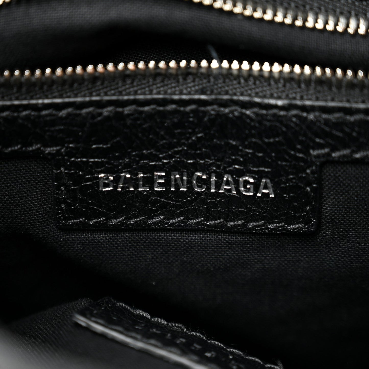 Agneau Arena Le Cagole Bucket Bag XS Black