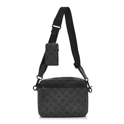 Calfskin Monogram Shadow Trio Messenger Anthracite Gray