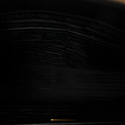 Saffiano Lux Medium Galleria Double Zip Tote Black
