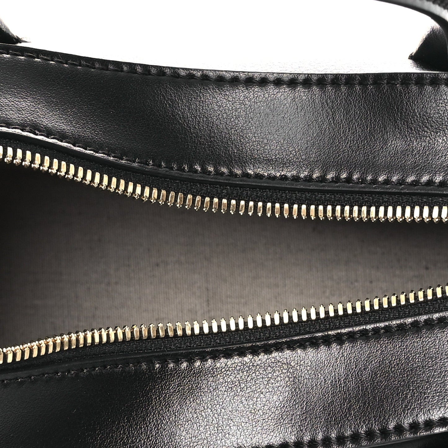 Eco Grainy Alter Mat Ryder Crossbody Bag Black
