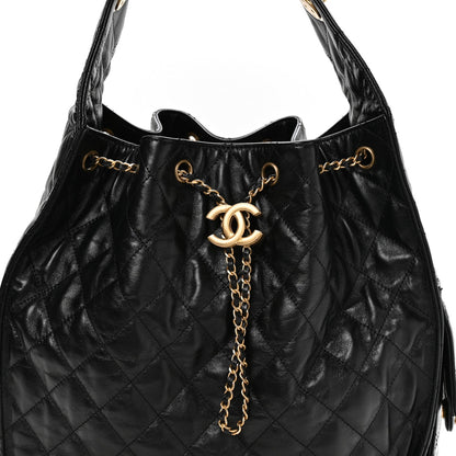 Shiny Crumpled Calfskin Quilted Medium Chanel 25 Handbag Black