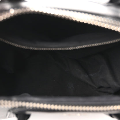 Sugar Goatskin Medium Antigona Black