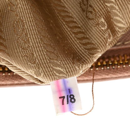 Saffiano Medium Galleria Double Zip Tote Cammeo