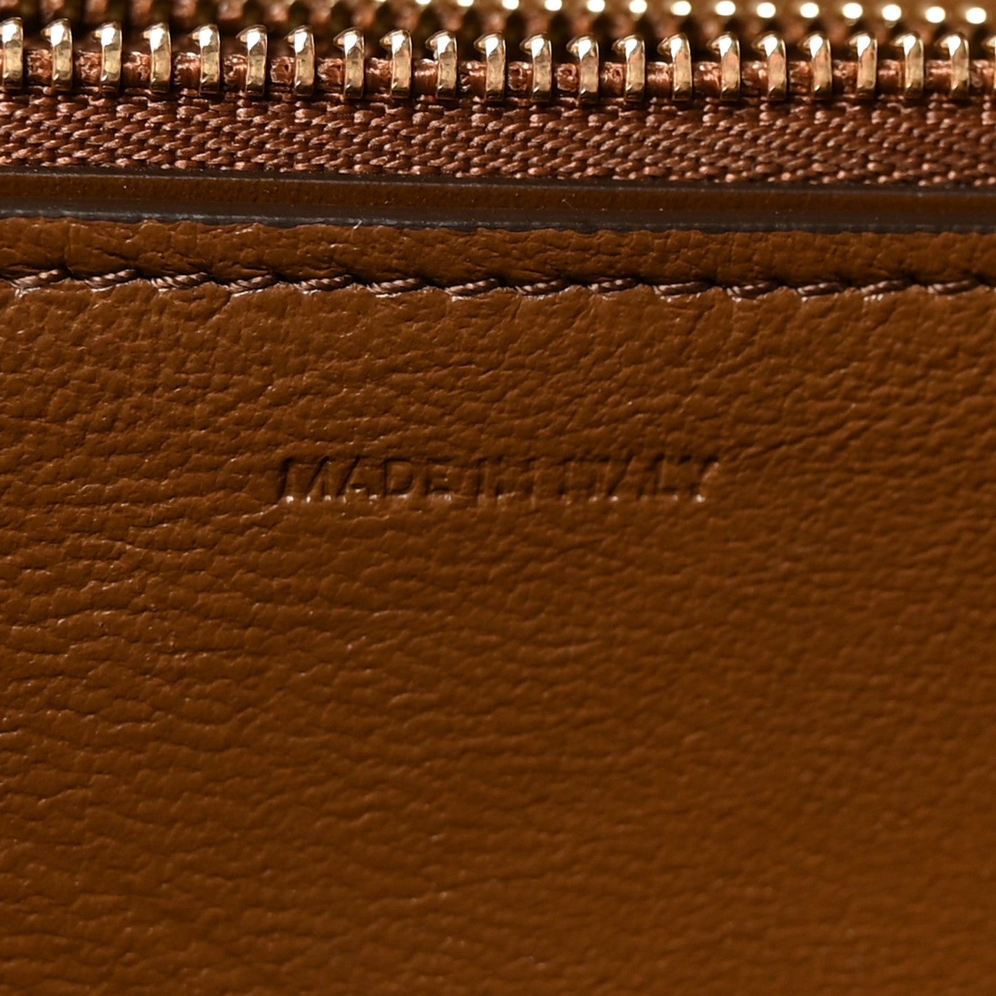 Box Calfskin Medium Classic Box Flap Bag Camel