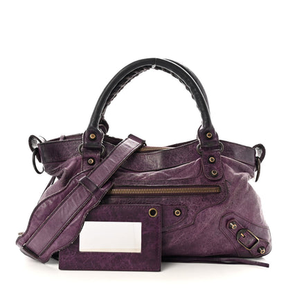 Agneau Classic Hardware First Raisin