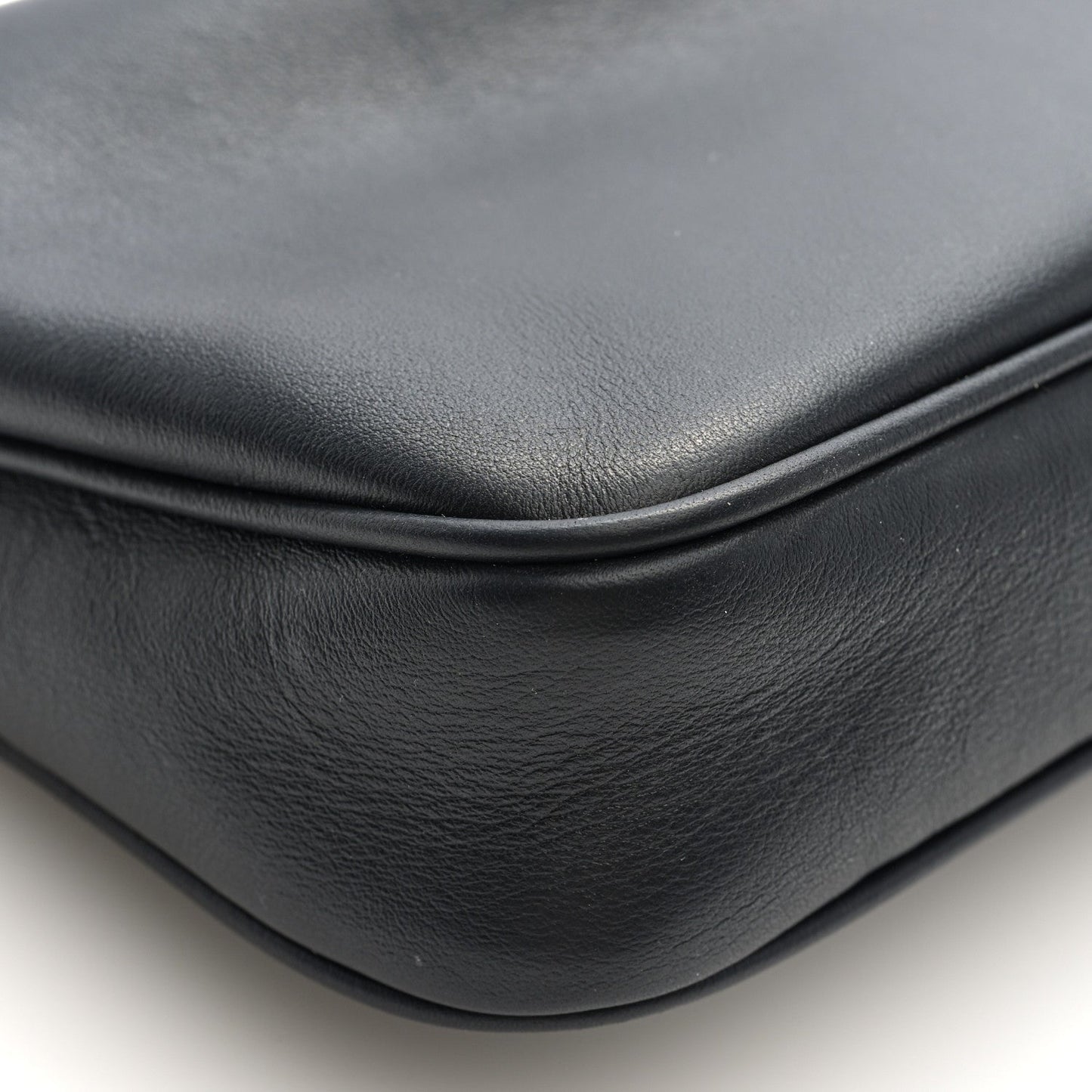 Natural Smooth Calfskin Rodeo Sling Pochette Black