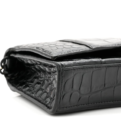 Shiny Calfskin Monochrome Crocodile Embossed Hourglass Chain Bag Black